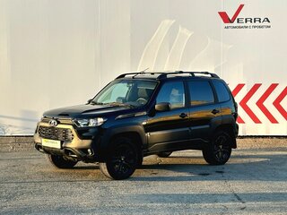 2023 Lada (ВАЗ) Niva Travel I, чёрный, 1120000 рублей, вид 1
