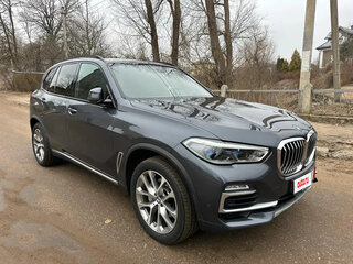 2020 BMW X5 30d IV (G05/G18), чёрный, 6300000 рублей, вид 2