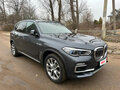 2020 BMW X5 30d IV (G05/G18), чёрный, 6300000 рублей - вид 1