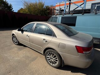2007 Hyundai Sonata V (NF), бежевый, 1000000 рублей, вид 4