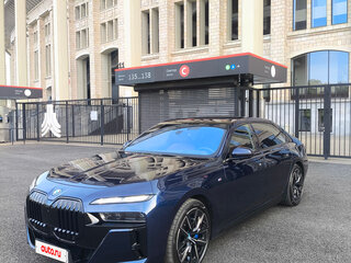 2022 BMW i7 xDrive60 I (G70), синий, 10700000 рублей, вид 1