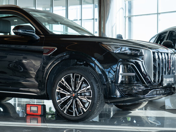 2025 Hongqi HS5 I Рестайлинг, чёрный - вид 7