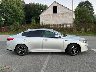 2017 Kia Optima IV, серебристый, 1250000 рублей, вид 4