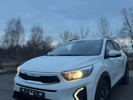 2023 Kia KX1, белый, 1200000 рублей, вид 1