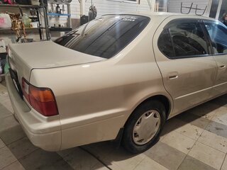 1998 Toyota Vista IV (V40), серебристый, 400000 рублей, вид 5