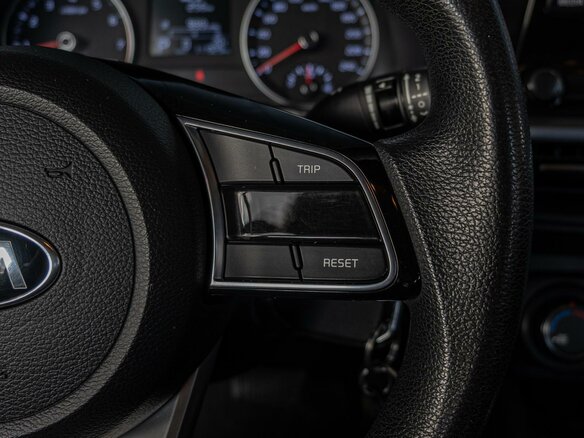 2019 Kia Cerato IV, серый, 1790000 рублей - вид 16