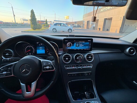 2018 Mercedes-Benz C-Класс 220 d IV (W205) Рестайлинг, белый, 2900000 рублей - вид 6
