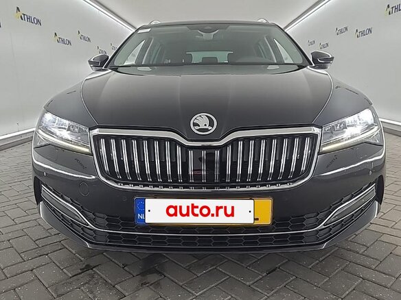 2023 Skoda Superb III Рестайлинг, серый, 2499000 рублей - вид 1