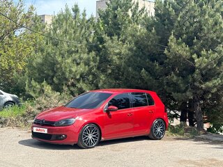 2009 Volkswagen Golf VI, красный, 1400000 рублей, вид 2