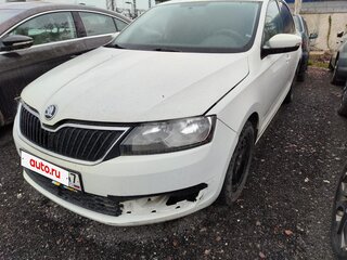 2018 Skoda Rapid I Рестайлинг, белый, 684000 рублей, вид 2