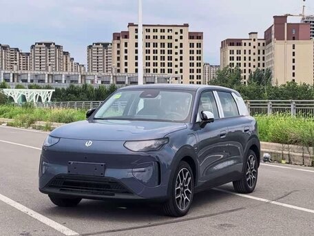 2026 Leapmotor A10 53 kWh, синий, 2085000 рублей, вид 2