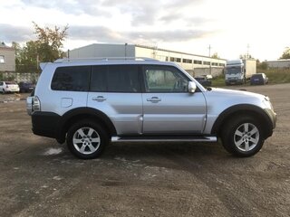 2007 Mitsubishi Pajero IV, серебристый, 1250000 рублей, вид 4