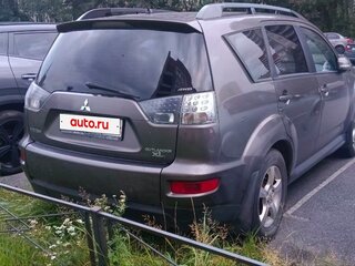 2012 Mitsubishi Outlander II Рестайлинг, коричневый, 980000 рублей, вид 3