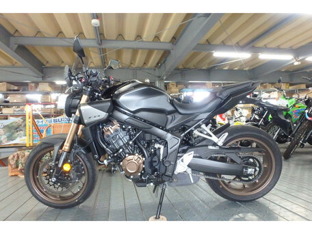 2025 Honda CB 650R, чёрный, 1125000 рублей, вид 2