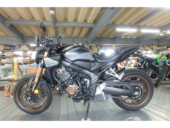 2025 Honda CB 650R, чёрный, 1125000 рублей - вид 1