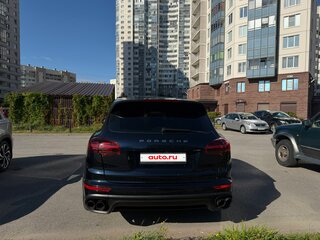2014 Porsche Cayenne S II Рестайлинг (958), синий, 3000000 рублей, вид 4