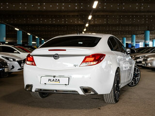 2012 Opel Insignia OPC I, белый, 970000 рублей, вид 3