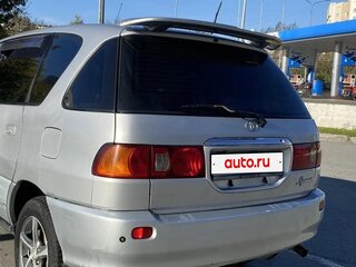 1998 Toyota Ipsum I (M10), серебристый, 500000 рублей, вид 2