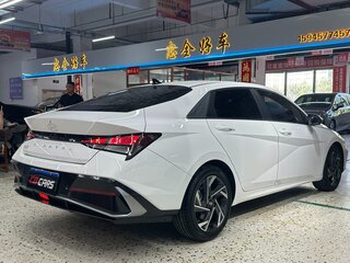 2023 Hyundai Elantra VII (CN7) Рестайлинг, белый, 1550000 рублей, вид 4