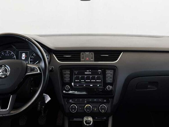 2016 Skoda Octavia III (A7), серый, 1275000 рублей - вид 4