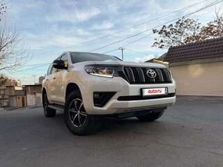 2021 Toyota Land Cruiser Prado 150 Series Рестайлинг 3, белый, 6500000 рублей, вид 3