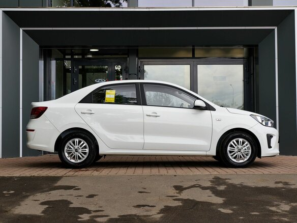 2023 Kia Pegas, белый, 1599000 рублей - вид 3