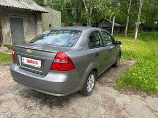2011 Chevrolet Aveo I Рестайлинг, серый, 375000 рублей, вид 4