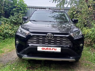 2019 Toyota RAV4 V (XA50), чёрный, 3230000 рублей, вид 1