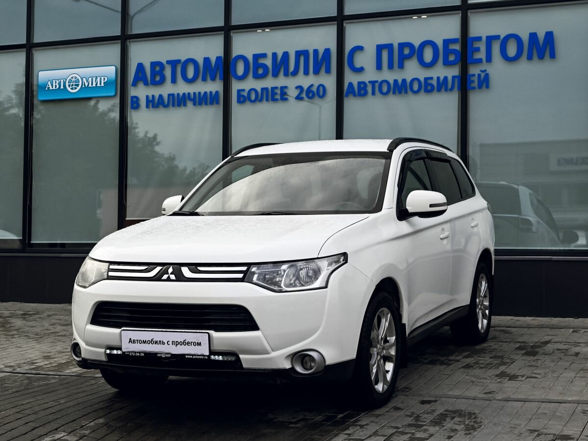 Открыть фотографии: Mitsubishi Outlander III