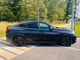 2020 BMW X6 40d III (G06), чёрный, 6890000 рублей, вид 3