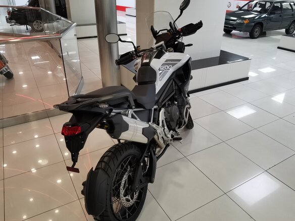 2022 Triumph Tiger 1200, белый, 1950000 рублей - вид 27