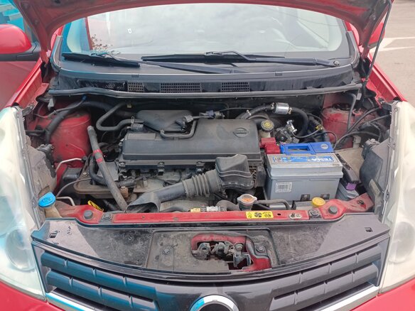2009 Nissan Note I Рестайлинг, красный, 450000 рублей - вид 20