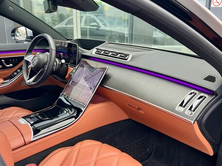 2022 Mercedes-Benz Maybach S-Класс 580 II (Z223), чёрный, 15490000 рублей, вид 5