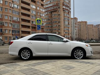 2011 Toyota Camry US Market VII (XV50), белый, 1700000 рублей, вид 5