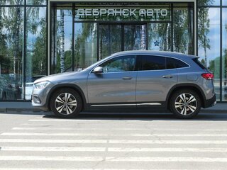 2020 Mercedes-Benz GLA 250 II (H247), серый, 3370000 рублей, вид 3
