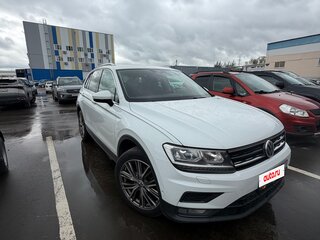 2018 Volkswagen Tiguan II, белый, 1970000 рублей, вид 2