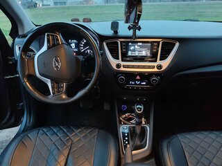 2019 Hyundai Solaris II, серый, 1180000 рублей, вид 2