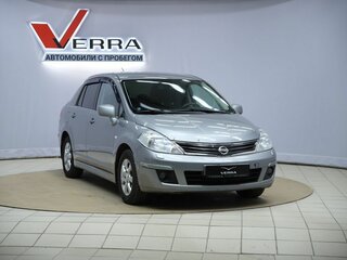 2011 Nissan Tiida I Рестайлинг, серый, 650000 рублей, вид 3
