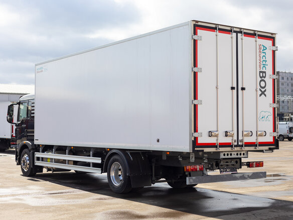 2024 Sinotruk Howo 4X2, чёрный, 9300000 рублей - вид 27