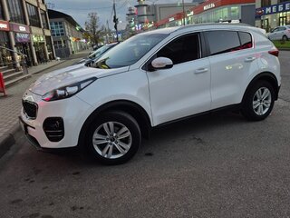 2016 Kia Sportage IV, белый, 1800000 рублей, вид 1