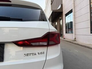 2022 Jetta VS5 I Рестайлинг, белый, 1450000 рублей, вид 5