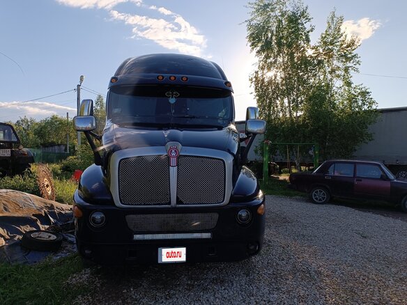2004 Kenworth T2000, синий, 1500000 рублей - вид 8