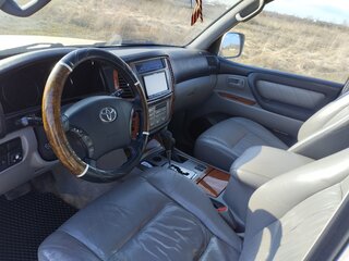 2003 Toyota Land Cruiser Cygnus 100 Series Рестайлинг 1, серый, 2000020 рублей, вид 3