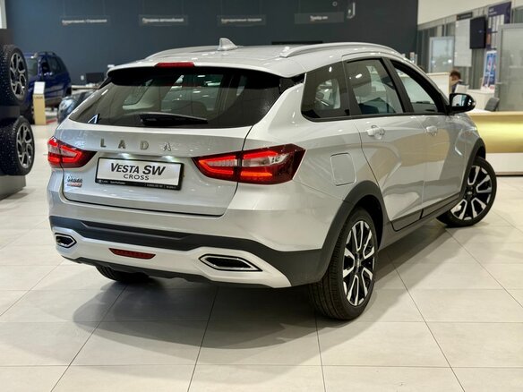 2026 Lada (ВАЗ) Vesta SW Cross I Рестайлинг (NG), серый, 1933000 рублей - вид 2