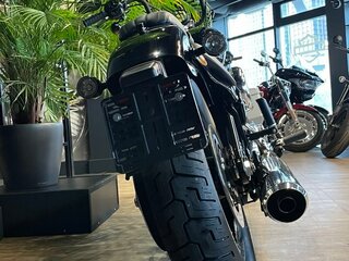 2026 Harley-Davidson Street Bob, чёрный, 2290000 рублей, вид 3