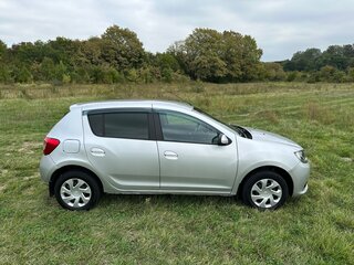 2016 Renault Sandero II, серый, 780000 рублей, вид 2