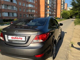 2011 Hyundai Solaris I, чёрный, 650000 рублей, вид 3