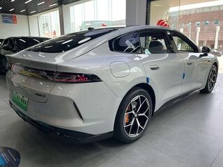 2026 Changan Qiyuan A06 28.39 kWh, серебристый, 2755228 рублей, вид 3