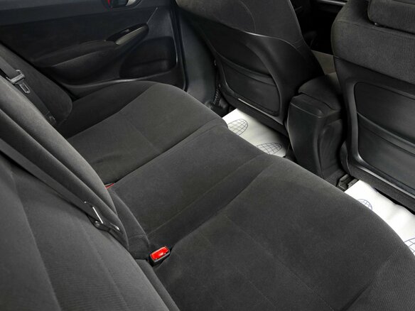 2010 Honda Civic Hybrid VIII Рестайлинг, белый, 899000 рублей - вид 7