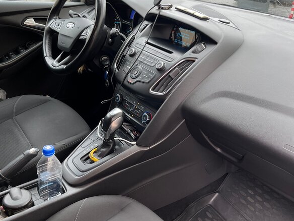 2016 Ford Focus III Рестайлинг, серый, 910000 рублей - вид 6